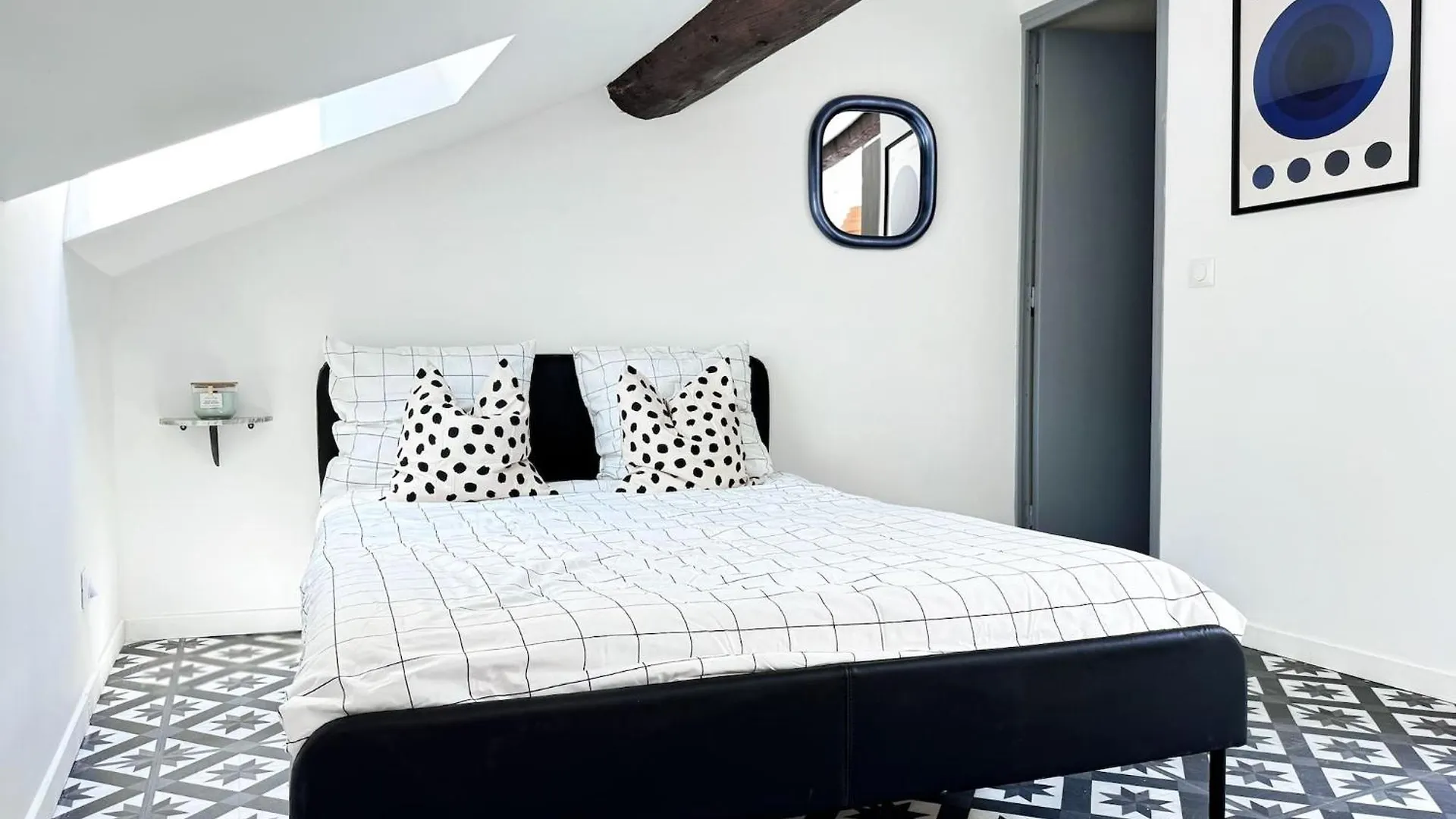 Suite Aveiro Champagne-au-Mont-d'Or